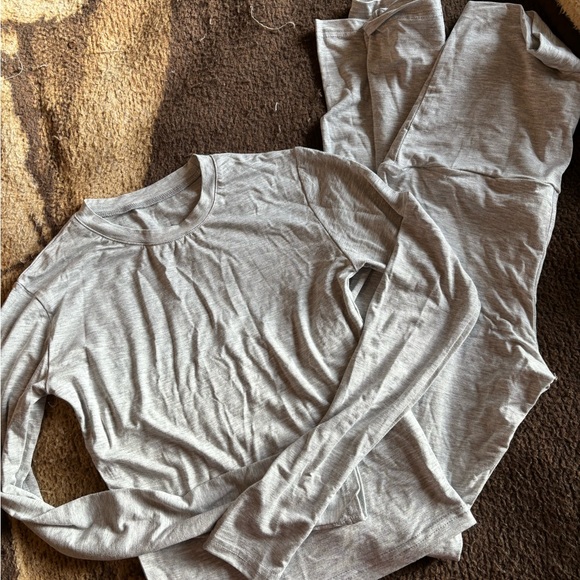 Amazon 2 piece lounge set - Picture 2 of 4